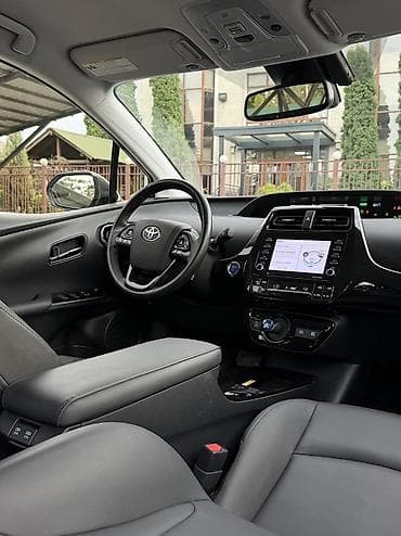 клима: Toyota Prius: 2020 г., 1.8 л, Автомат, Гибрид, Лифтбек — 9