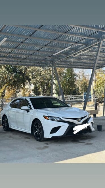 купить фораннер в бишкеке: Toyota Camry: 2018 г., 2.5 л, Автомат, Бензиновая, Седан — 4