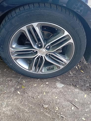 двух скад: Колеса в сборе 235 / 50 / R 18, Зимняя шипованная, Комплект, Легковые, Литые, отверстий - 5 — 4