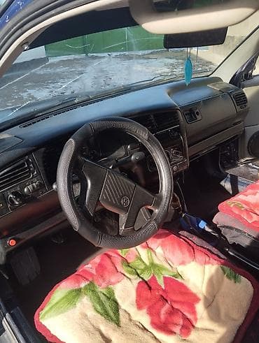 golf 4 2 3: Volkswagen Golf: 1991 г., 1.8 л, Механика, Бензин, Хэтчбэк — 5