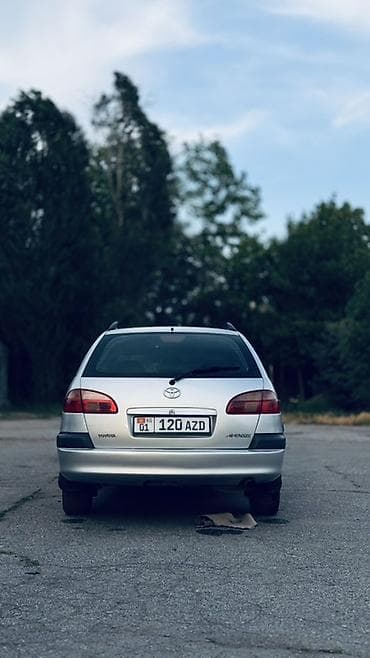 тайота авенси: Toyota Avensis: 2003 г., 1.8 л, Механика, Бензин, Универсал — 6