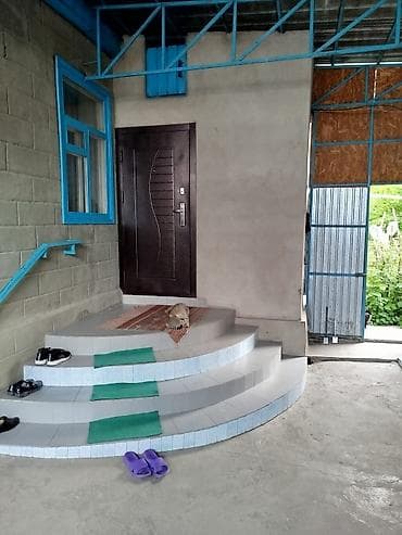 санузла: Дом с двором и благоустроенными постройками. - Уютный санузел — 5