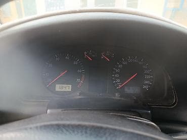 fort focus: Volkswagen Passat: 2008 г., Механика, Бензин, Седан — 4