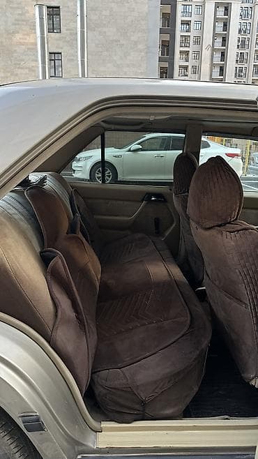 sprinter maxi: Mercedes-Benz W124: 1990 г., 2.3 л, Ручные, Бензин, Седан — 4