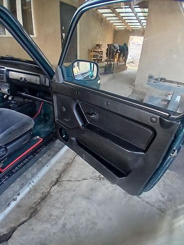 sprinter 4 4: ВАЗ (ЛАДА) 4x4 Нива: 2011 г., Механика, Бензин, Внедорожник — 10