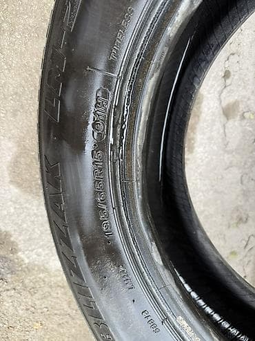 blizzak: Шины 195 / 65 / R 15, Зима, Б/у, 1 шт, Легковые, Bridgestone — 2