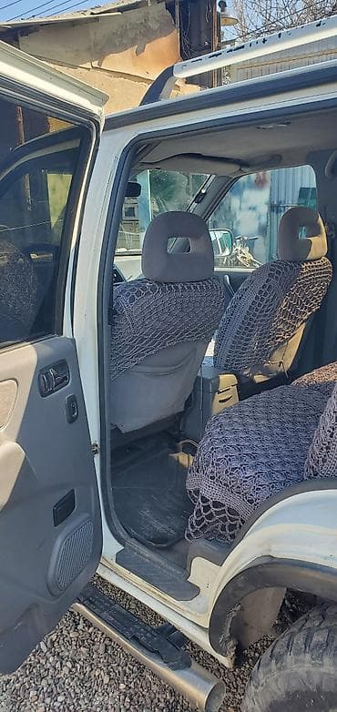 кочкор авто: Ford Maverick: 1999 г., 2.4 л, Кол менен иштөөчү, Газ, Жол тандабас — 5