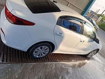 машина на день: Kia Rio: 2018 г., 1.6 л, Автомат, Бензин, Седан — 5