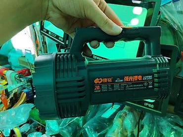 Мощный LED-прожектор-прожектор/фонарь ручной - Модель: KM-2695 at lalafo.kg Мощный LED-прожектор-прожектор/фонарь ручной - Модель: KM-2695