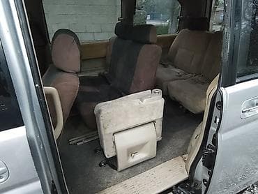 Продажа авто: Honda Stepwgn: 2002 г., Газ, Минивэн — 6