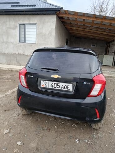 авто набор: Chevrolet Spark: 2017 г., 1 л, Автомат, Бензин, Хэтчбэк — 4