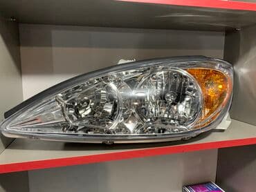 комбинированная варочная панель: Комплект передних фар Toyota Новый — 1