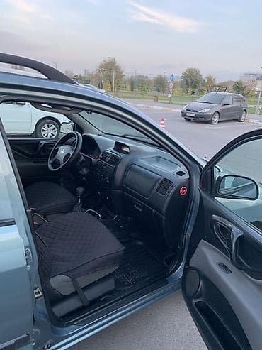 Унаа: Mitsubishi Space Star: 2004 г., 1.6 л, Кол менен иштөөчү, Бензин, Хетчбек — 9