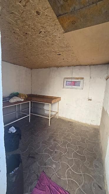 мойка парикмахерская: Срочно сдаю тандыр в районе шлагбаум адрес Ден Сяопина 43 . Всё — 4