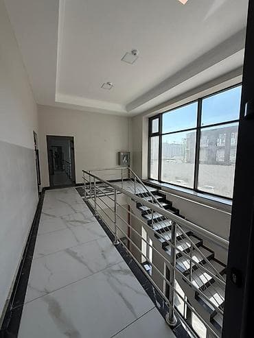 Кыймылсыз мүлк: Кеңселерди ижаралоо, 23 м², Турак комплексинде, Өзүнчө кире бериши менен, Өзүнчө санитардык түйүнү менен — 1