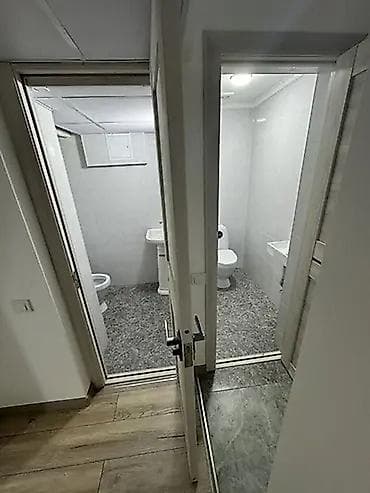 red centr: Московская Сдается коммерческое помещение Площадь: 120 м2 Полуцоколь — 6