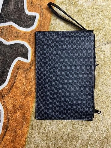 женские сумки новые: Портфель-клатч из экокожи с ремешком на запястье. - Формат: тонкое — 2