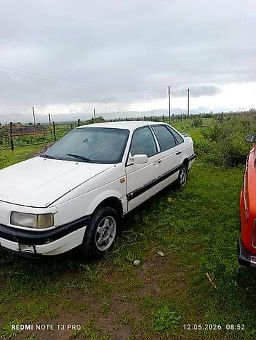 пл: Volkswagen Passat: 1990 г., 1.8 л, Механика, Бензин, Седан — 2