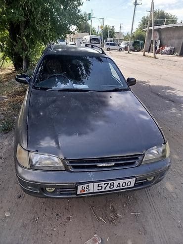 Toyota Caldina: 1995 г., 2 л, Автомат, Бензин, Универсал — 3