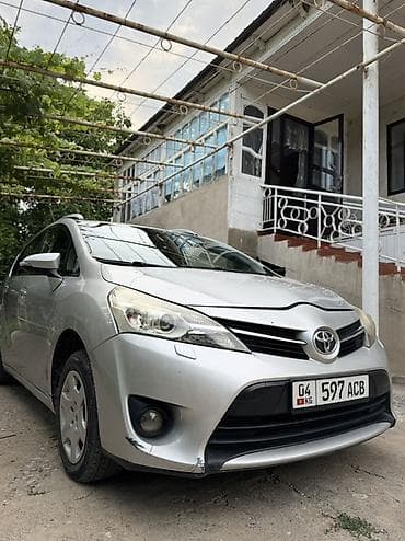 двиготель муссо: Toyota Verso: 2013 г., 1.6 л, Механика, Бензин, Универсал — 4