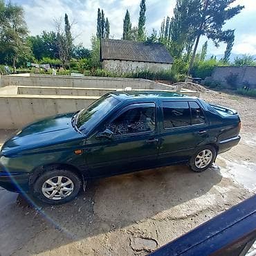 дамкрат авто: Volkswagen Jetta: 1994 г., 1.8 л, Механика, Бензин, Седан — 1