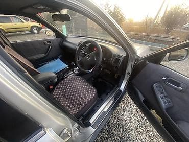 bud e5: Honda Saber: 1995 г., 2 л, Автомат, Бензин, Седан — 9