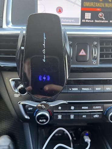 super soco ts: Автомобильный держатель‑зарядка с беспроводной быстрой зарядкой (Fast — 4