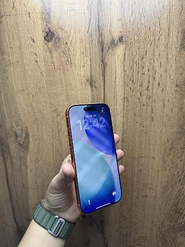 корпус айфон: IPhone 17 Pro, Б/у, 256 ГБ, Оранжевый, Защитное стекло, Чехол, В рассрочку, 100 % — 2