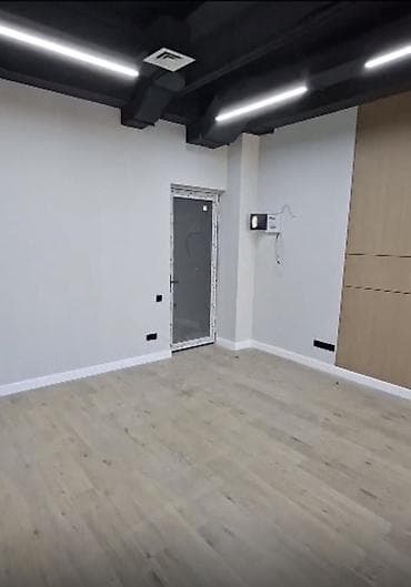 Кыймылсыз мүлк: Кеңселерди ижаралоо, 35 м², Бизнес борборунда — 2