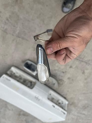 бампер на марк х: Крышка багажника Toyota, 1998 г., Б/у, Оригинал — 6