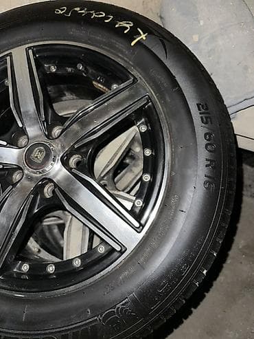 сктер: Дөңгөлөктөр монтажда 215 / 60 / R 16, Жай, Колдонулган, Комплект, Жеңил унаалар, Куйма — 2