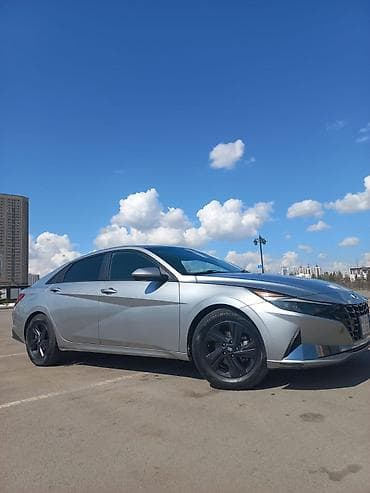 elantra: Hyundai Elantra: 2020 г., Седан — 5