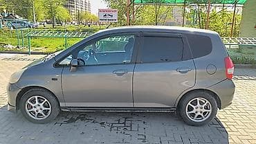 матиз 1 объем: Honda Jazz: 2004 г., 1.4 л, Автомат, Бензин, Хэтчбэк — 3