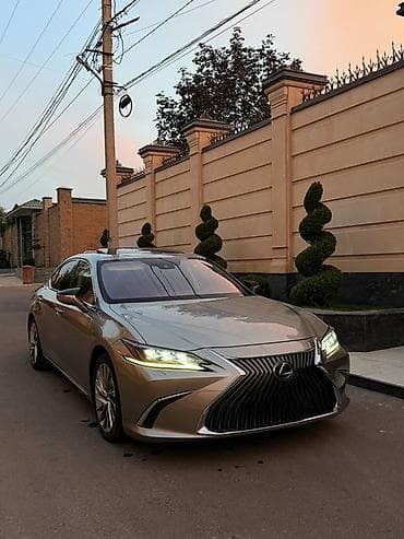 abs: Lexus ES: 2019 г., 2.5 л, Вариатор, Гибрид, Седан — 2