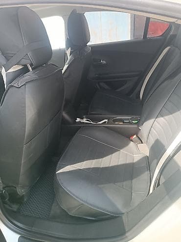 шевралет волт: Chevrolet Volt: 2011 г., 1.4 л, Вариатор, Гибрид, Хэтчбэк — 6