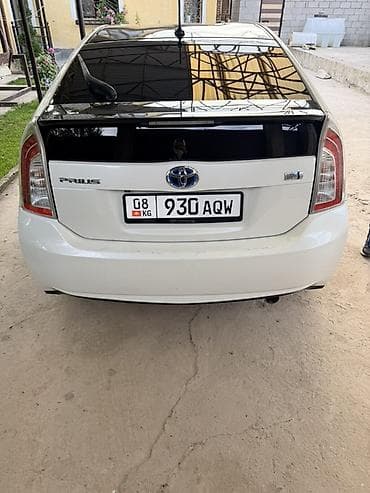 prius: Toyota Prius: 2014 г., 1.8 л, Автомат, Гибрид, Хэтчбэк — 3