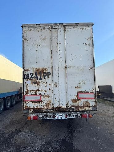 tandem volvo: Тягач, Renault, 2013 г., Шторный — 7