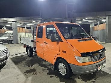 tesla 3: Легкий грузовик, Mercedes-Benz, Дубль, 3 т, Б/у — 2