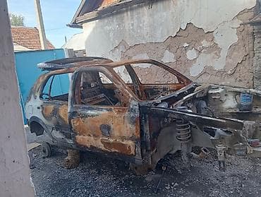 прием машин на разбор: Кузов и запчасти от автомобиля (хэтчбек, 5 дверей) — 2