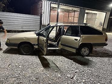 Продажа авто: Audi 100: 1990 г., 2 л, Бензин, Универсал — 3