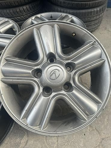 спитер: Литые Диски R 18 Lexus, Комплект, отверстий - 5, Б/у — 1