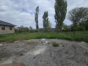 Земельные участки: 4 соток, Для строительства — 4