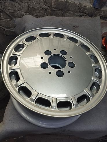 Литые Диски R 15 Mercedes-Benz, Комплект, отверстий - 5, Б/у