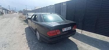 e32 bmw: Mercedes-Benz E-Class: 1998 г., 2 л, Механика, Бензин, Седан — 8