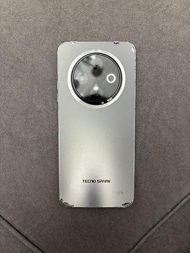 ipone 13 mini: Tecno Spark 30C, Б/у, 128 ГБ, цвет - Серебристый — 1