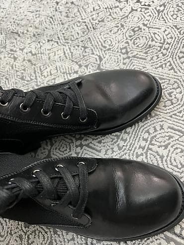 сапоги женские: Высокие женские ботинки/сапоги на шнуровке, черные. - Дизайн: высокая — 2