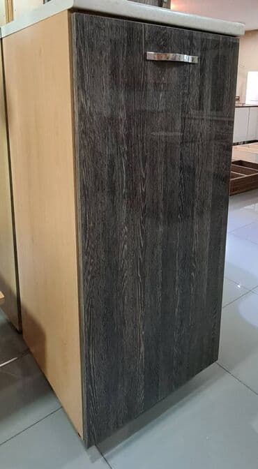 аксессуары для серверных шкафов полки выдвижные: Выдвижной механизм TANDEM, скользящий, с проволочными корзинами - — 3