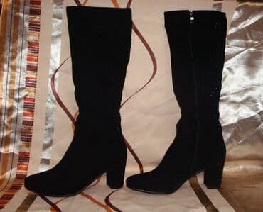 Киреге берилүүчү кийимдер: Продаю новые красивые сапожки-полу-чулки. Со стразами.Размер 39-40 — 6