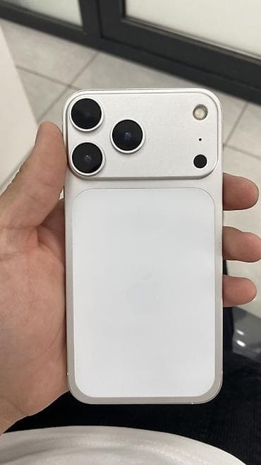 IPhone Xr, Серебристый, 80 %