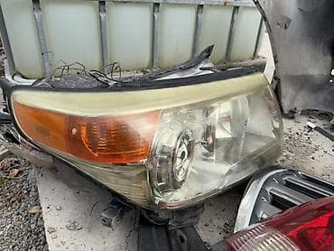 Фара передняя левая для Toyota Land Cruiser 200 (рестайлинг). - at lalafo.kg Фара передняя левая для Toyota Land Cruiser 200 (рестайлинг). -